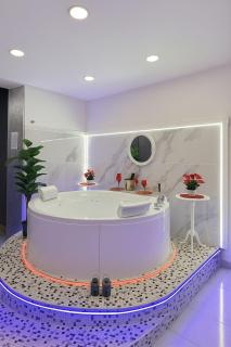 LUXURY JACUZZI "A Casa di Grazia al Duomo di Catania" - Catania - 0