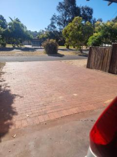 Ocean Drive Home - 3 bedroom 70s stylish home - Bunbury - 1