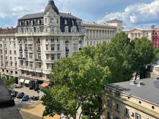 Superbe last floor next Presidency - Sofia - 6