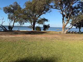 Waters Edge Retreat - Dawesville - 7