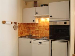Studio cabine avec coin nuit, 6 couchages, balcon, centre station Vars Les Claux, proche pistes et commerces - FR-1-330B-198 - Vars - 6