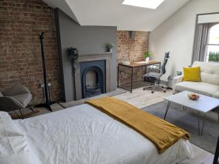 Digital Nomad Studio - 6