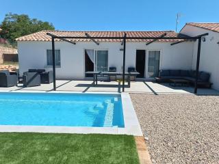 Villa avec piscine et terrain de pétanque - Trans-en-Provence - 0