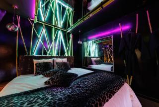 Cupidon LoveRoom Suite Amazone - Vesoul - 9