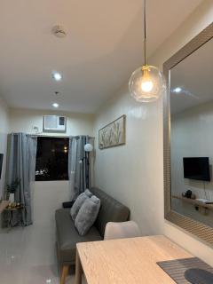 Cebu HomeStay Midpoint - Sampong - 1