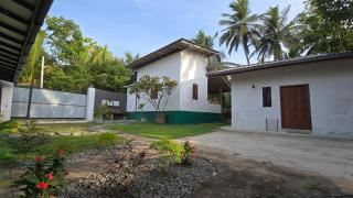 One Decision Hostel - Unawatuna - 0