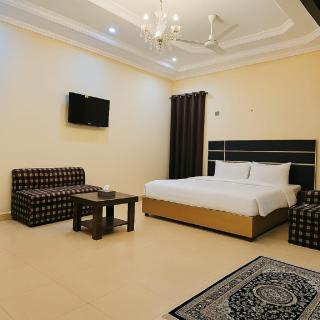 Comfort inn Luxury Living Guest House - Islamabad - 4