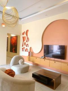 Pearls End Apartments - 4