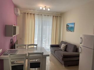 2 Bedrooms Seaside View Apart, free parking. - Vlorë - 8