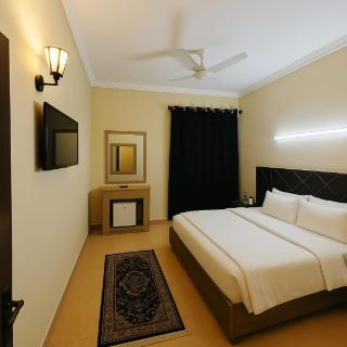 Comfort inn Luxury Living Guest House - Islamabad - 5