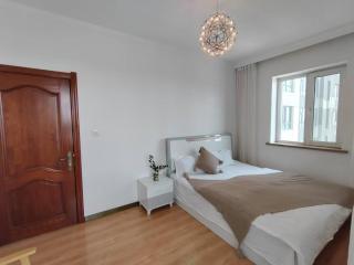 Central Street River View Apartment - Harbin - 3
