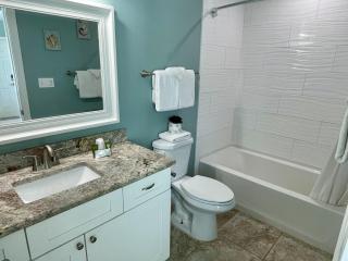 Beachgate Condo Suites and Hotel 232 condo - 1