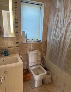 Single Room - Moffat - 9