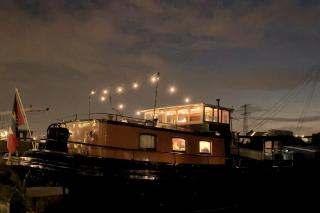 Charmante kapiteinshut op historisch schip De Hoop - Amsterdam - 3