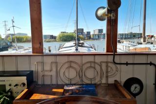 Charmante kapiteinshut op historisch schip De Hoop - Amsterdam - 7