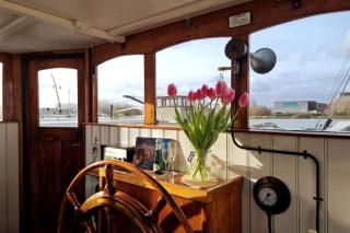 Charmante kapiteinshut op historisch schip De Hoop - Amsterdam - 8