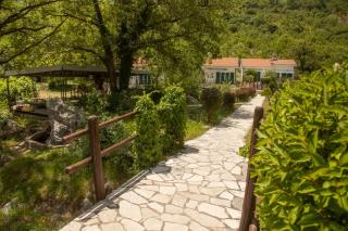 Stone Bridge Guesthouse - 9