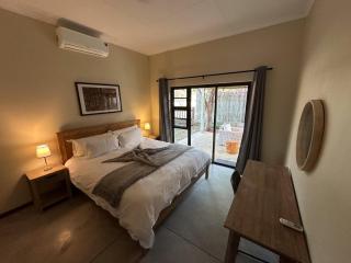 Plumtree House - Hoedspruit - 2