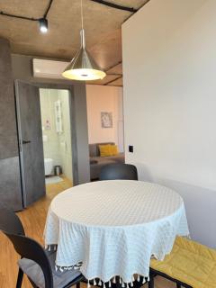 Cozy Apartment with Balcony, in the Center - Chişinău - 4