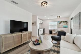 Lujo at Treasure Island Unit 4 - St Pete Beach - 9