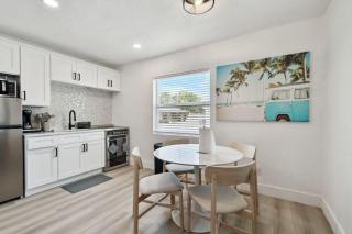 Lujo at Treasure Island Unit 4 - St Pete Beach - 3