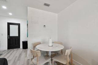 Lujo at Treasure Island Unit 6 - St Pete Beach - 4