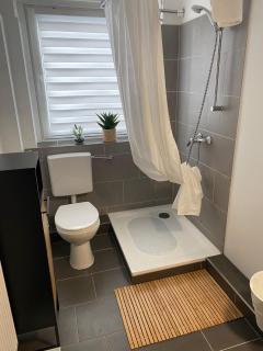 1 Zimmer Ferienapartment mit Parkmöglichkeit und Balkon - 6