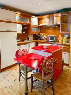 Maison de Village au cœur de Laroquebrou - 8