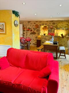 Maison de Village au cœur de Laroquebrou - 5