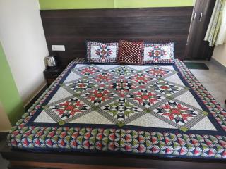 Tree Valley Homestay Chail - 8