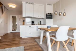 Hochwertig möblierte 2-Zimmer-Wohnung mit Balkon - 5