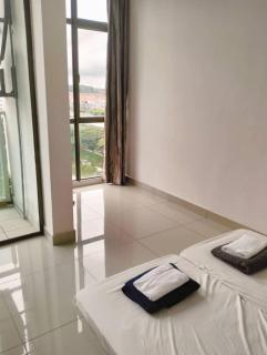 008 Palazio Apertment Sunset Lake View 2 Bedroom washer Netfix Wifi - Johor Bahru - 2