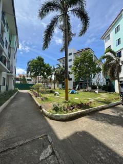 D88Staycations 104 - Condo near Enchanted Kingdom - Santa Rosa - 1