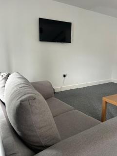 Spacious 4BR House with Backyard in Saint Helens - Saint Helens - 8