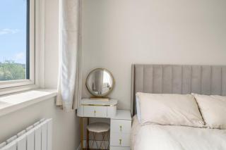 Modern & Spacious 4bd House - Elmers End - 3