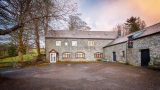 North Devon Coast Near Lynmouth -Sleeps 9 - Countisbury - 8