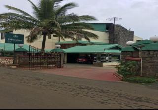 Honey Bee Resort Lonavala - Lonavala - 2