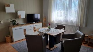 Urlaub unterm Reetdach Ferienwohnung 1 - Gingst - 8