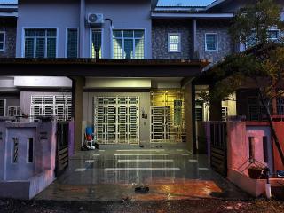 Homestay Ummi Gong Badak 2 - Kuala Terengganu - 5