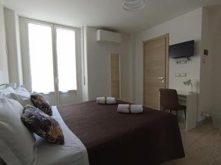 Verga 29 House - Catania - 9