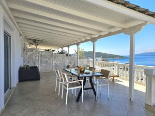 Eri Apartments - Sarandë - 1
