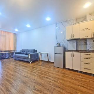 Panoramic #1 Sea Mountain View 1BR apartment Living Room, Balcony, Kitchen - 1