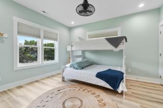 2 Family Coastal Escape - 1