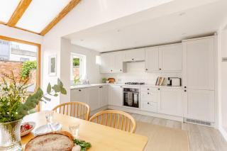 Peaceful Retreat in Central Cheltenham - Cheltenham - 9