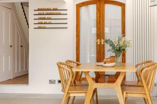 Peaceful Retreat in Central Cheltenham - 8