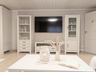 Ferienwohnung Blütenzauber in Idyllischer Lage Nähe Bodensee - Hilzingen - 6
