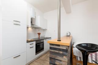 Apartments Snjezana by El-Pi Tours - 4