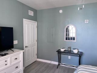 Beachfront Views Resort Pool Beach Chairs - 1