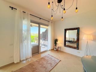 Lux 3BRS Steps From Pool Chalet - Ain Sokhna - 2