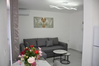Apartament Cela - Çorovodë - 0